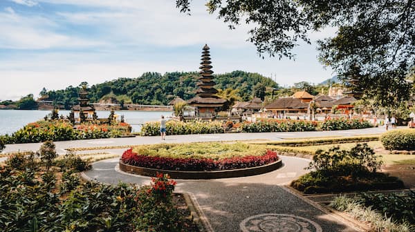 ulun dana temple upon the water