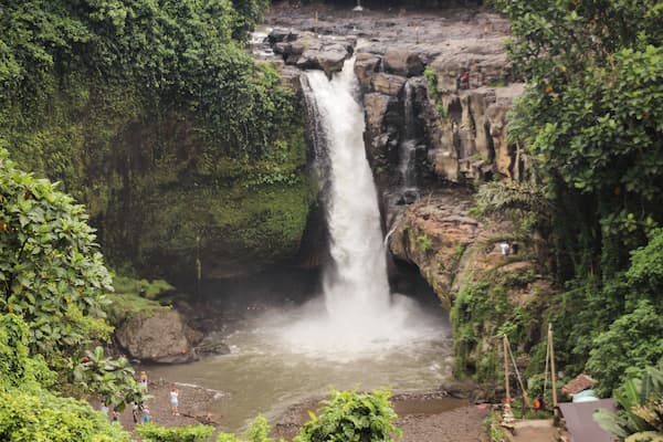 Tegenungan Waterfall in Ubud